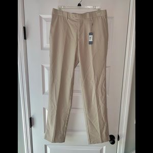 NWT Peter Millar Men 32 x 32 Crown Sport Khaki Beige 100% Polyester Flat Golf PM